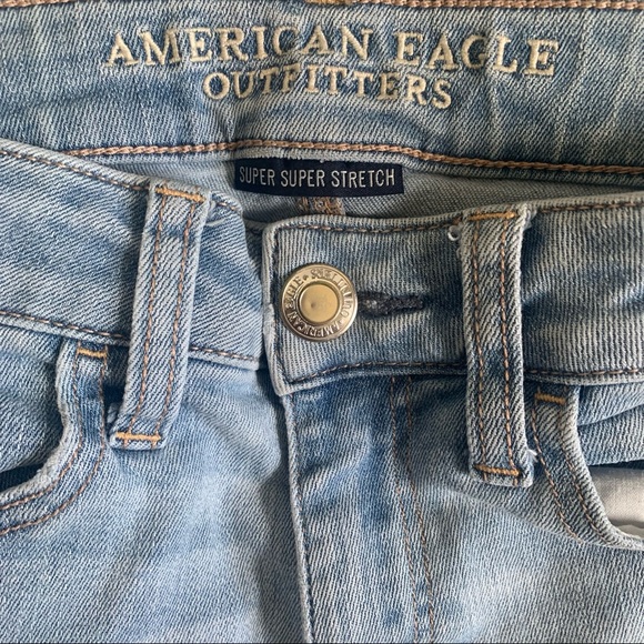 American Eagle 🦅 Light Wash Jeggings - Picture 6 of 7